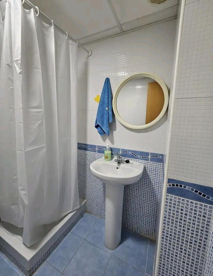 شقة Habitacion En Piso Compartido Cerca De Playa تشايلتشيس المظهر الخارجي الصورة